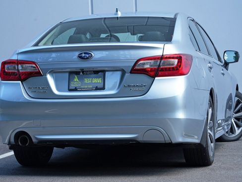 Used 2016 Subaru Legacy 2.5i Limited AWD/4WD image 4