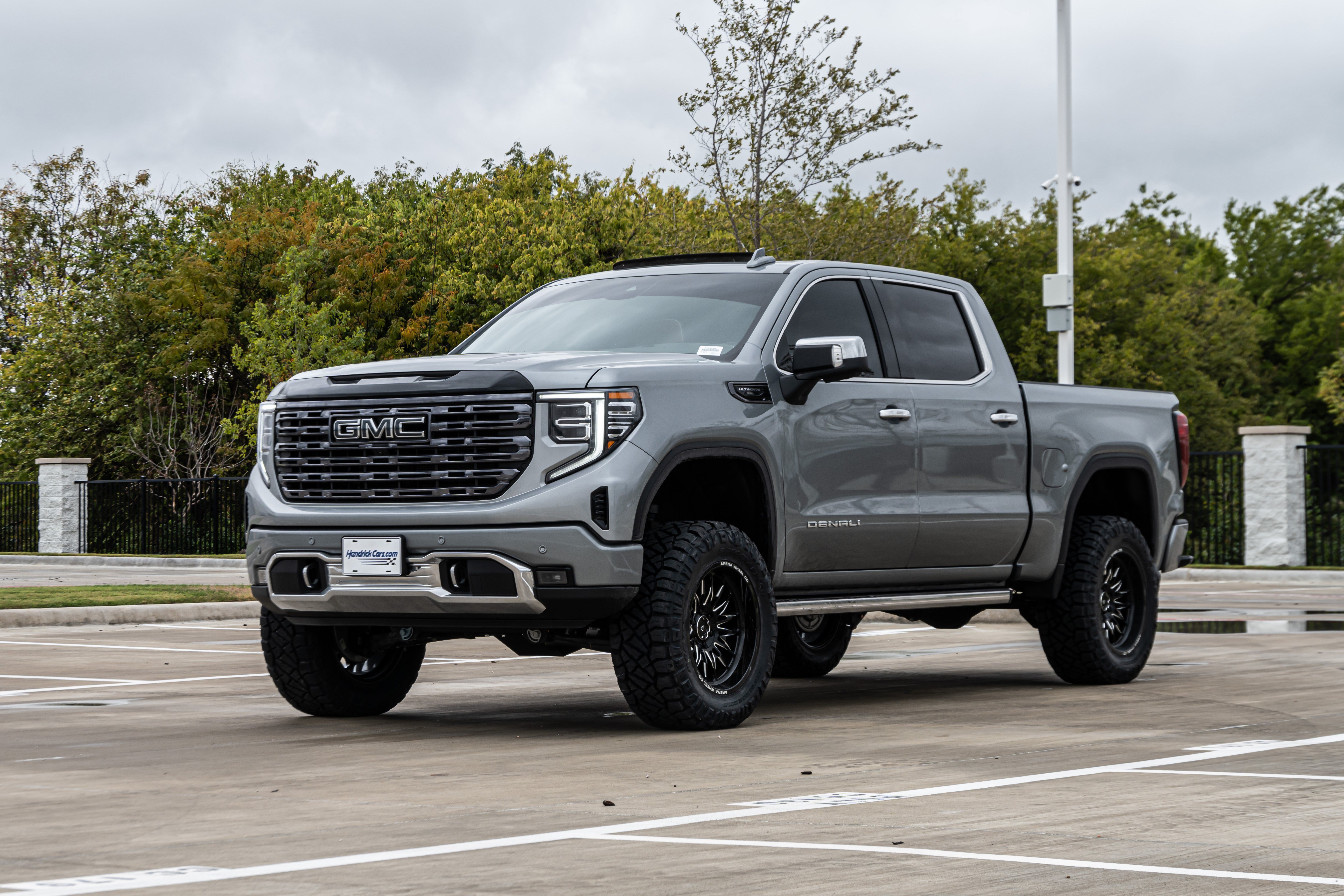 Used 2026 GMC Sierra 1500 Denali Ultimate AWD/4WD image 5