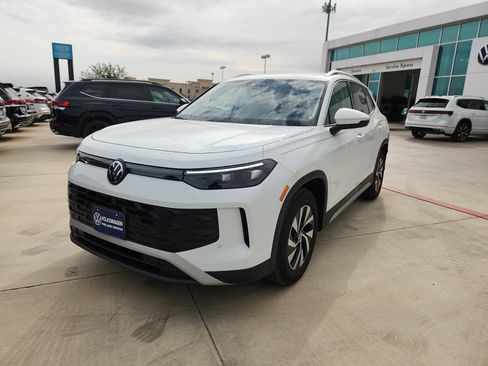 New 2026 Volkswagen Tiguan S FWD image 3