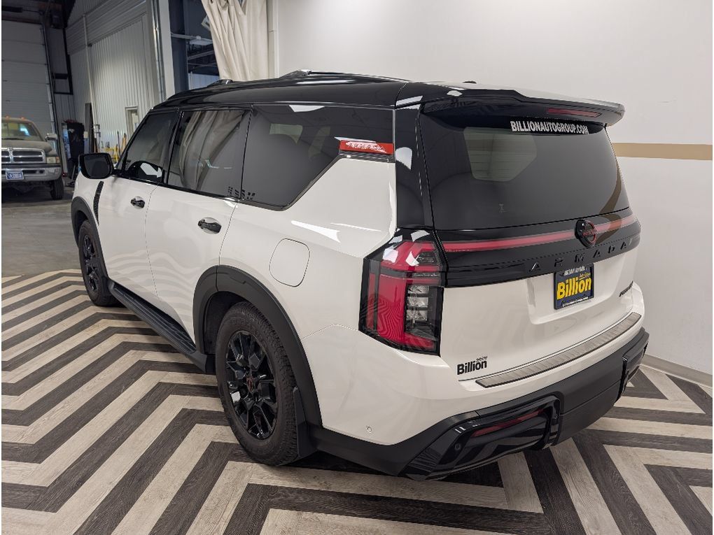 Used 2026 Nissan Armada PRO-4X AWD/4WD image 25