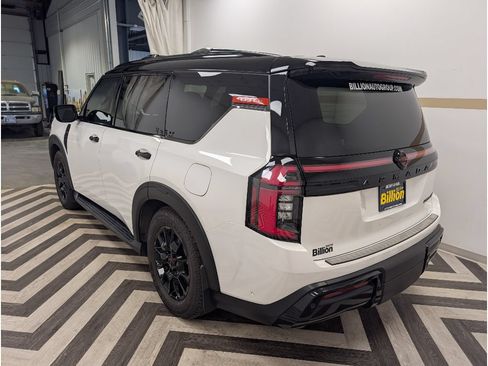 Used 2026 Nissan Armada PRO-4X AWD/4WD image 25