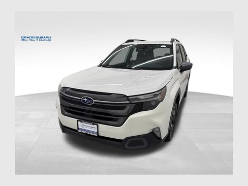 Used 2026 Subaru Forester Limited AWD/4WD image 1