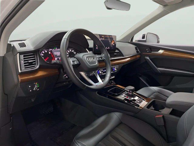 Used 2023 Audi Q5 2.0T Premium w/ Convenience Package AWD/4WD image 61