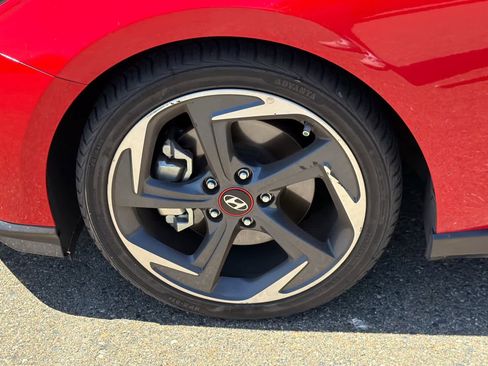 Used 2019 Hyundai Veloster Turbo FWD image 21
