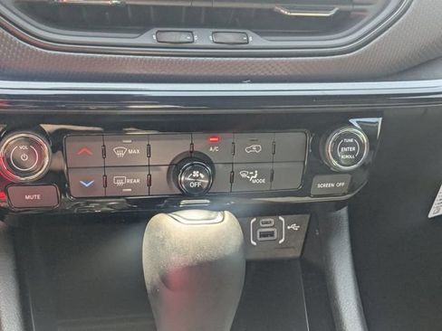 New 2026 Jeep Compass Latitude AWD/4WD image 20
