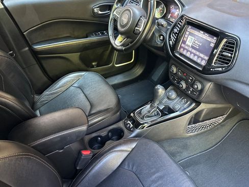 Used 2021 Jeep Compass Limited AWD/4WD image 16