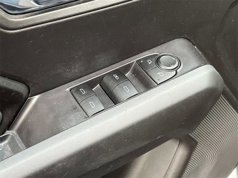 Certified 2023 Chevrolet Colorado LT w/ LT Convenience Package II image 14