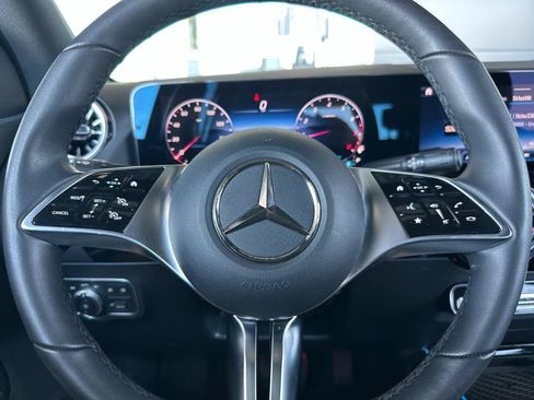 Certified 2026 Mercedes-Benz GLA 250 4MATIC image 25