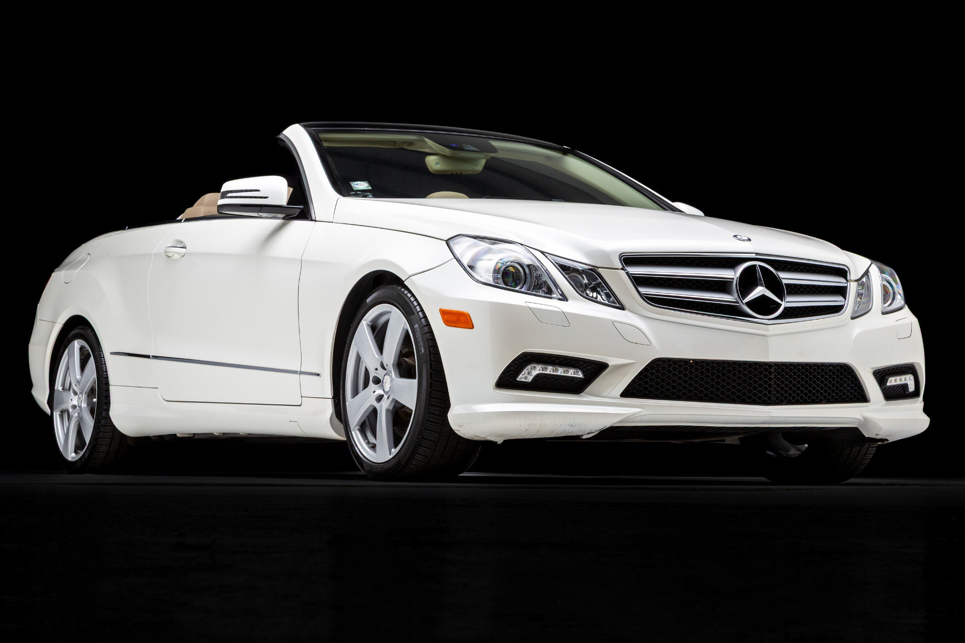 Used 2011 Mercedes-Benz E 550 Cabriolet image 13