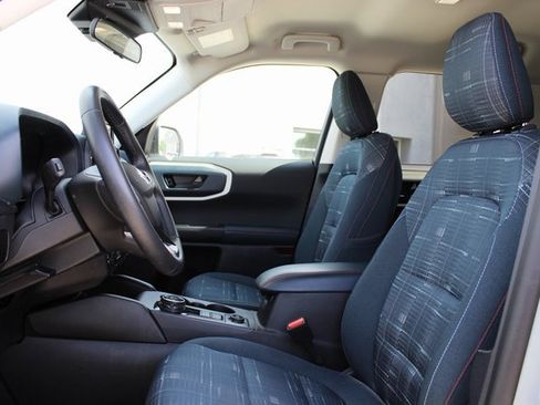 Used 2024 Ford Bronco Sport Heritage w/ Heritage Convenience Package image 11