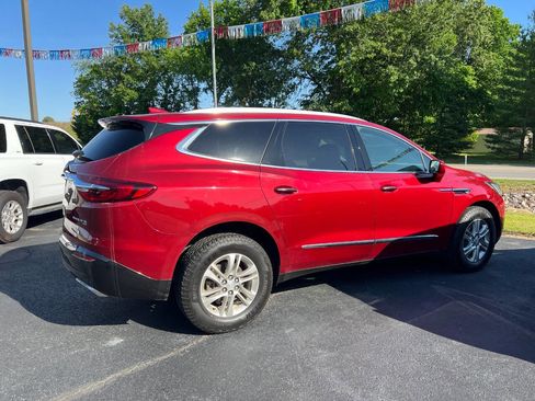 Used 2019 Buick Enclave Essence AWD/4WD image 6