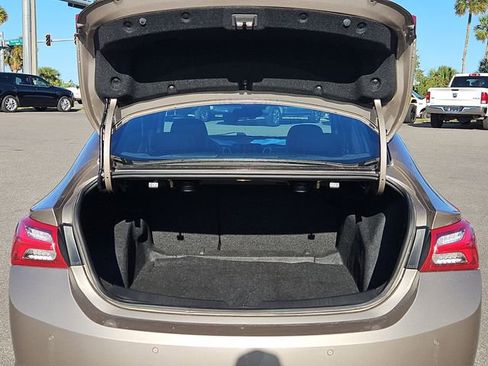 Used 2024 Chevrolet Malibu LT image 8