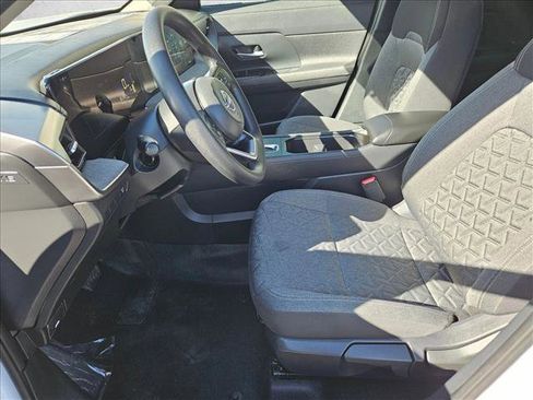 New 2026 Nissan Kicks SV image 5