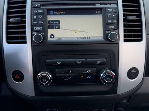 Used 2014 Nissan Xterra PRO-4X AWD/4WD image 23