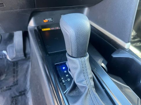 Used 2025 Toyota Camry LE image 41