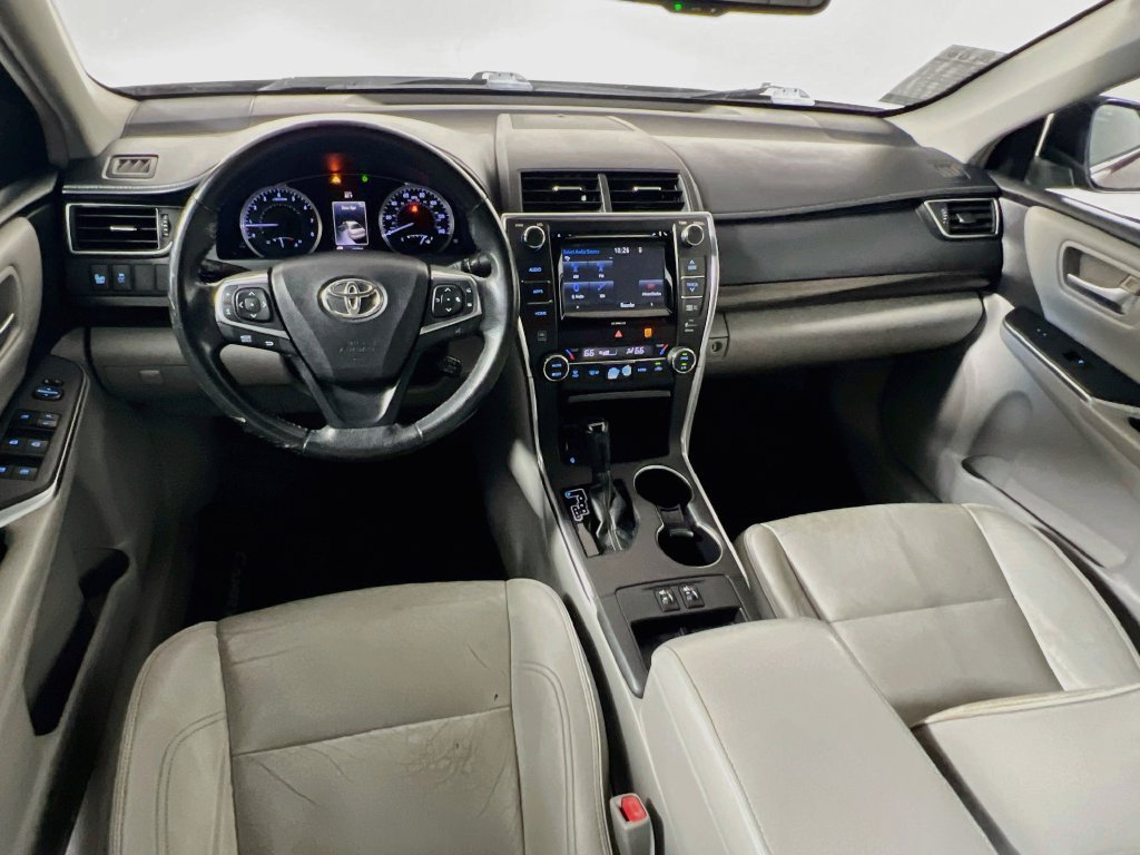 Used 2016 Toyota Camry XLE FWD image 28