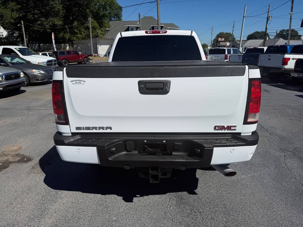 Used 2012 GMC Sierra 2500 Denali w/ Suspension Package, Off-Road AWD/4WD image 4