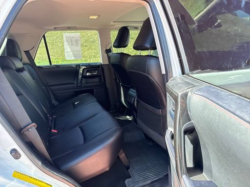 Used 2024 Toyota 4Runner TRD Off-Road Premium w/ Moonroof Package AWD/4WD image 26