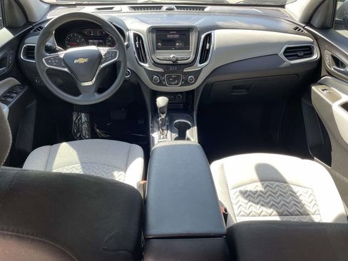 Used 2024 Chevrolet Equinox LS w/ Driver Confidence II Package FWD image 13