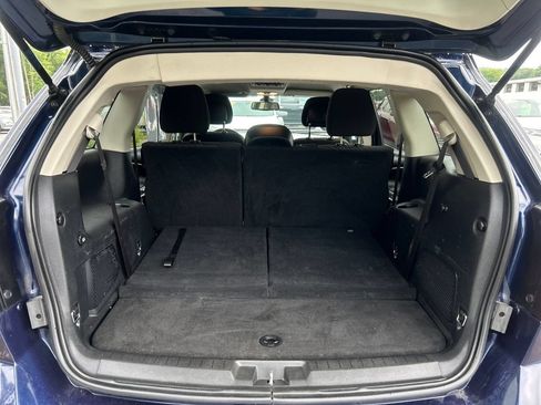 Used 2020 Dodge Journey SE w/ SE Popular Equipment Group FWD image 14