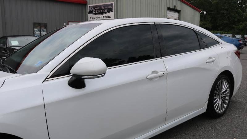 Used 2019 Toyota Avalon Limited w/ Advanced Safety Package FWD image 4