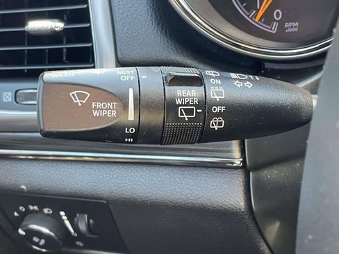 Used 2020 Jeep Grand Cherokee Limited X AWD/4WD image 24