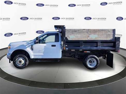 Certified 2022 Ford F350 XL w/ Power Equipment Group image 2