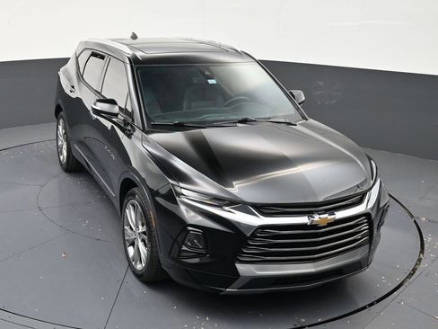 Used 2019 Chevrolet Blazer Premier w/ Sun and Wheels Package FWD image 19