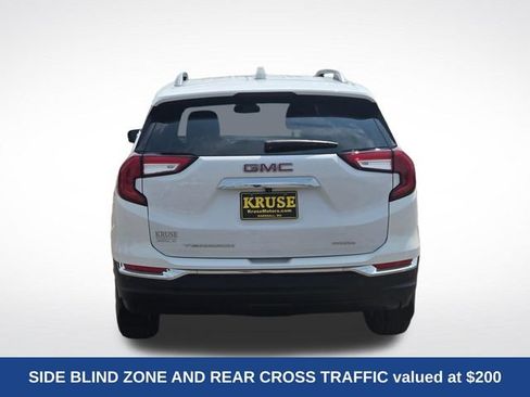 Used 2023 GMC Terrain SLT w/ Tech Package AWD/4WD image 5