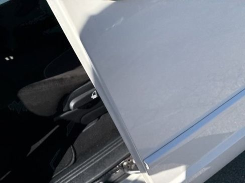 Used 2013 Dodge Grand Caravan SE image 17