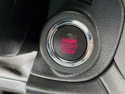 Certified 2025 Subaru Outback Onyx Edition image 19