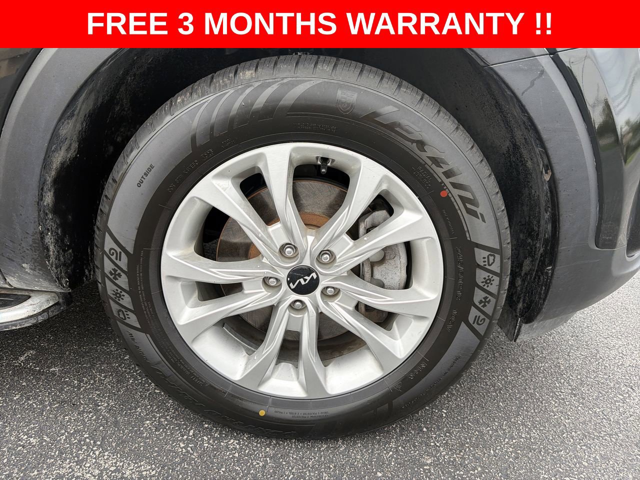 Used 2022 Kia Telluride LX AWD/4WD image 10