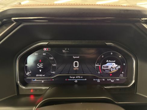 Used 2024 GMC Sierra 1500 AT4 w/ Technology Package AWD/4WD image 14