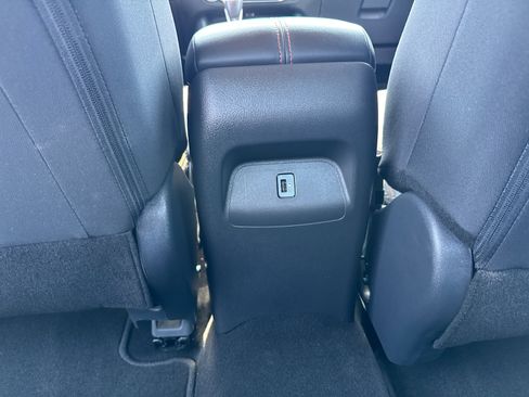 Used 2025 Nissan Sentra SR FWD image 7