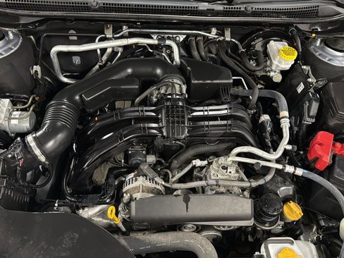 Used 2021 Subaru Outback Limited image 36