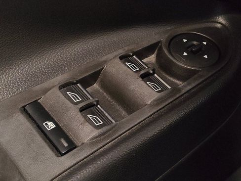 Used 2019 Ford Escape SE AWD/4WD image 27