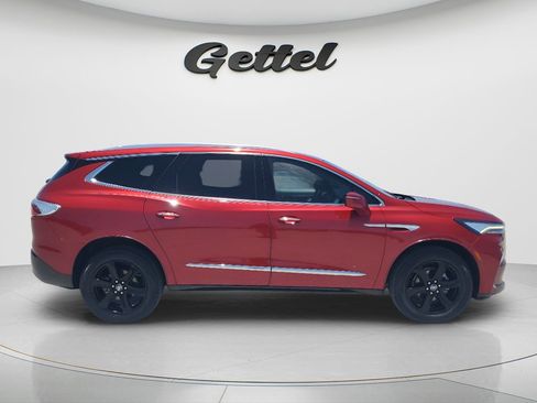 Used 2023 Buick Enclave Essence w/ Sport Touring Edition FWD image 4