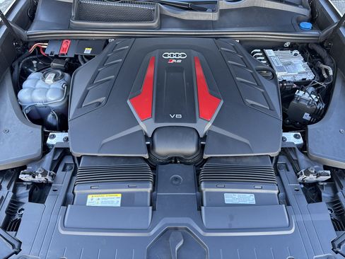 Used 2024 Audi RS Q8 4DR QTRO 4.0 TFSI image 35