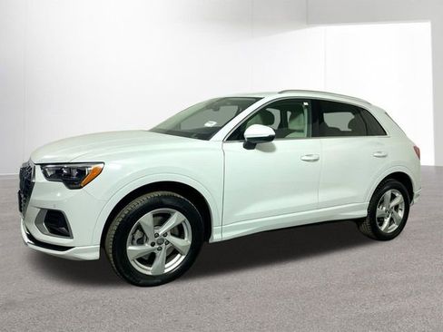 Used 2020 Audi Q3 2.0T Premium w/ Convenience Package image 25