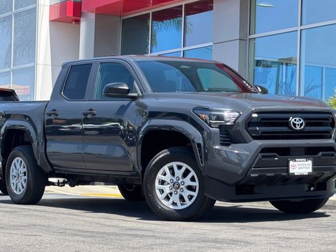 Used 2024 Toyota Tacoma SR RWD image 2