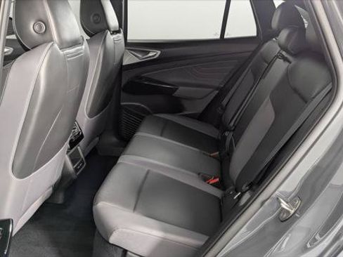 Used 2024 Volkswagen ID.4 S RWD image 17