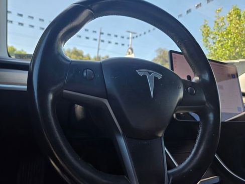 Used 2018 Tesla Model 3 Long Range AWD/4WD image 21