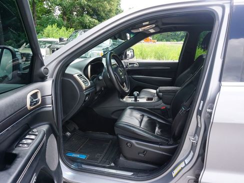 Used 2014 Jeep Grand Cherokee Limited RWD image 2
