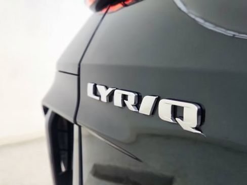 Used 2024 Cadillac Lyriq Sport image 18