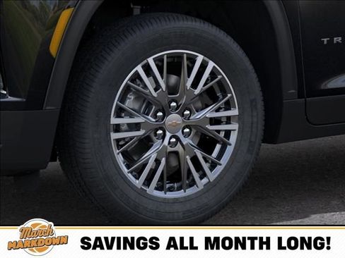 New 2026 Chevrolet Traverse LT image 9