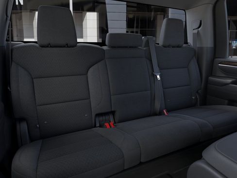New 2026 GMC Sierra 2500 SLE image 18