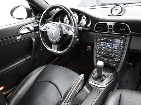 Used 2011 Porsche 911 Carrera 4S image 25