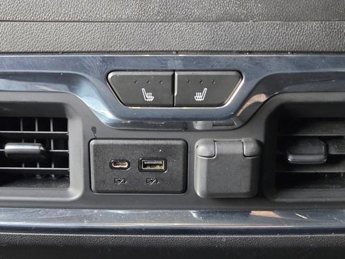 Used 2020 GMC Sierra 1500 SLT w/ SLT Premium Plus Package image 19