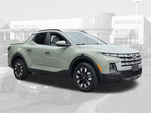 Used 2025 Hyundai Santa Cruz SEL FWD image 5