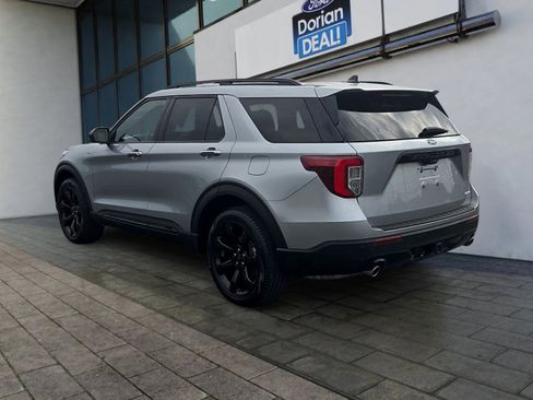 Used 2024 Ford Explorer ST-Line w/ Class IV Trailer Tow Package AWD/4WD image 5